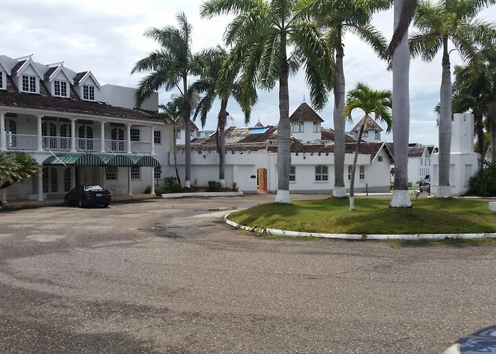 Seacastles * Montego Bay